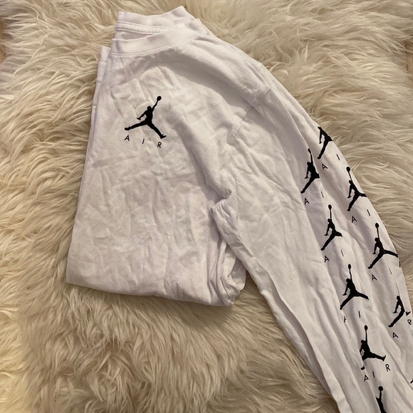 Air Jordan Nike White Long Sleeve - Picture 5 of 5